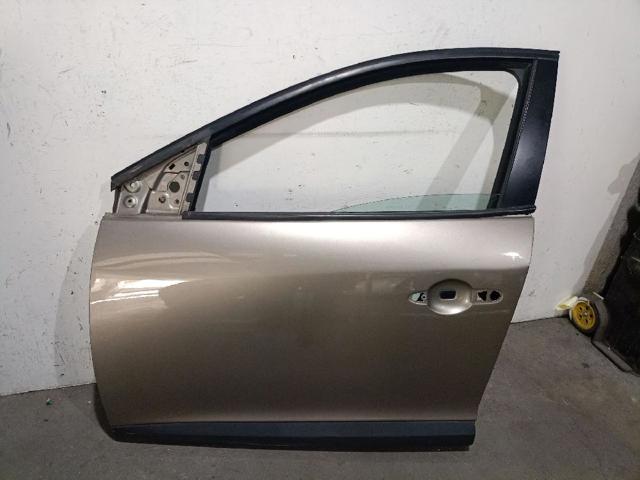 Drzwi przednie lewe 801016886R RENAULT
