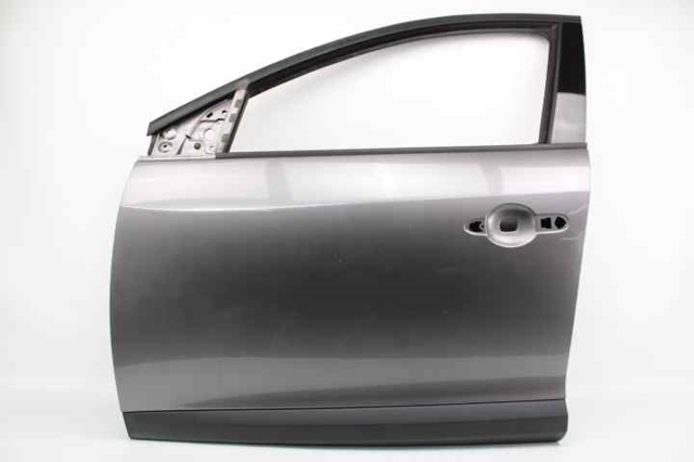 Drzwi przednie lewe 801016886R RENAULT
