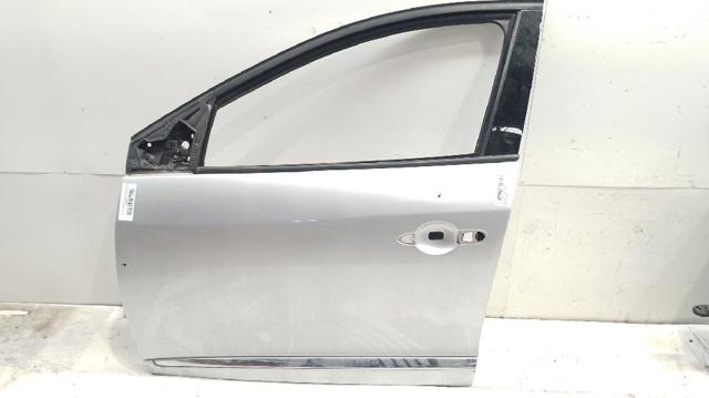 Drzwi przednie lewe 801016886R RENAULT