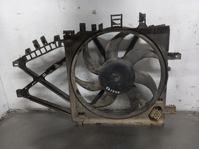 Chłodnica silnika 8038845 OPEL