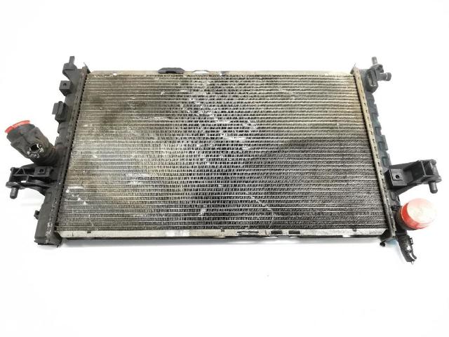 Chłodnica silnika 8038845 OPEL