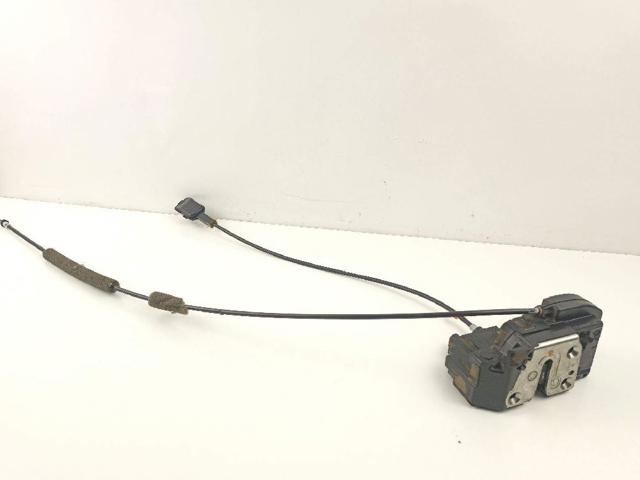 Zamek drzwi przednich prawych 805009U100 NISSAN