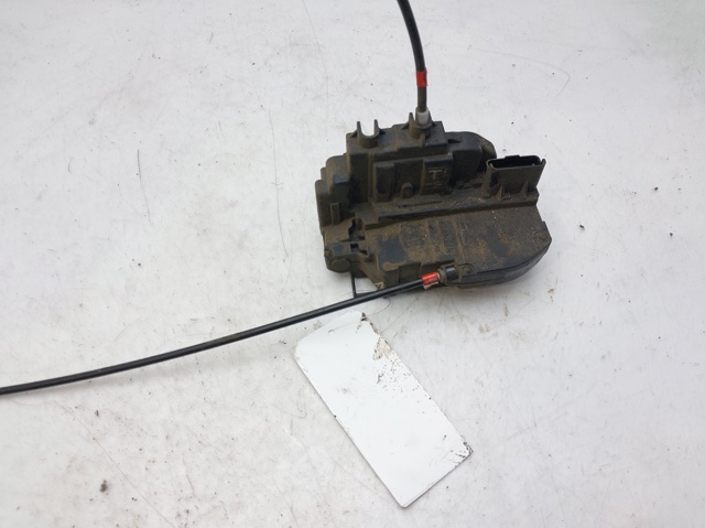 Zamek drzwi przednich prawych 805009U10C NISSAN