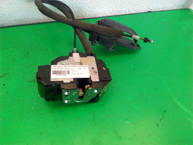 Zamek drzwi przednich prawych 80500AX11A NISSAN