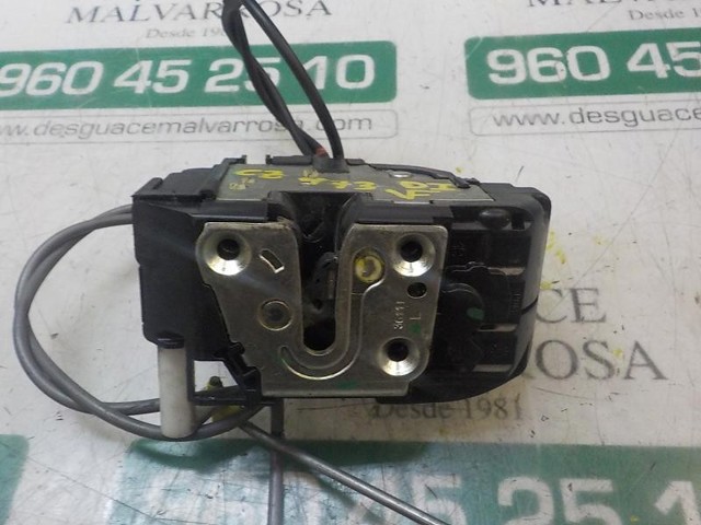 Zamek drzwi Nissan Note