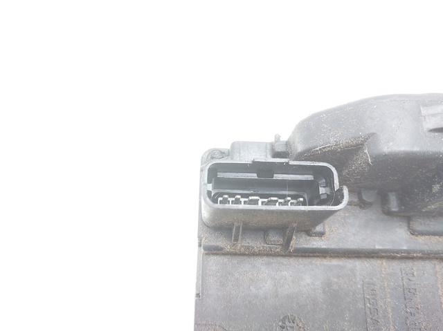 Zamek drzwi przednich lewych 805019U10C NISSAN