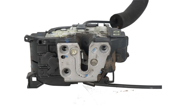 Zamek drzwi przednich prawych 805020001R RENAULT