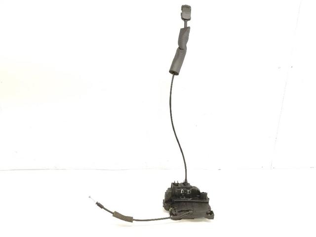 Zamek drzwi przednich prawych 805020006R RENAULT