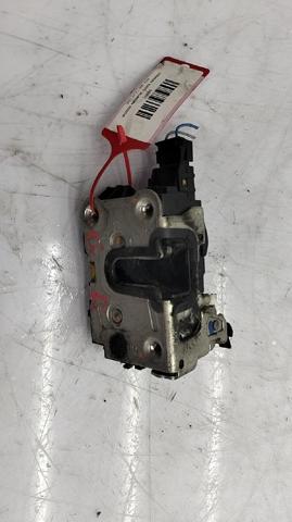 Zamek drzwi przednich prawych 805025267R RENAULT