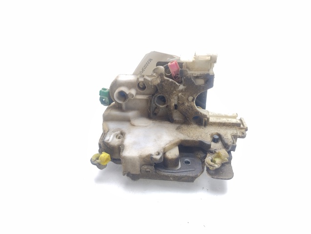 Zamek drzwi przednich prawych 805025P01A NISSAN