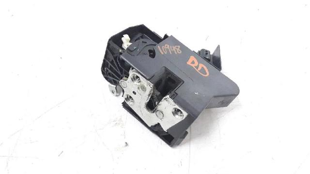 Zamek drzwi przednich prawych 805026816R RENAULT