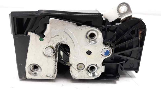 Zamek drzwi przednich prawych 805026816R RENAULT