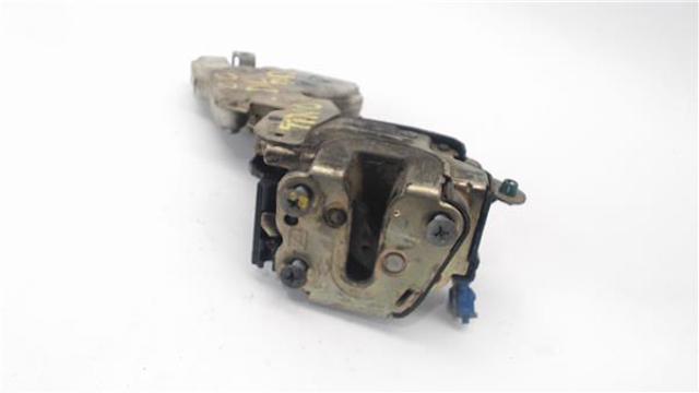 Zamek drzwi przednich prawych Nissan Almera 2 N16