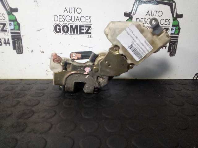 Zamek drzwi przednich prawych Nissan Almera 2 N16