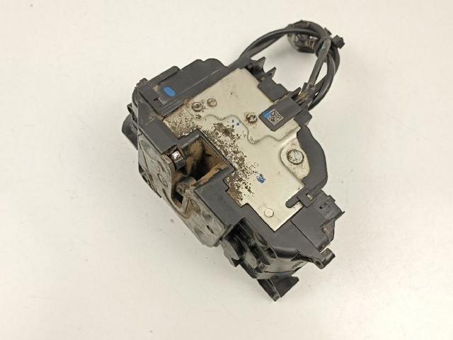 Zamek drzwi przednich lewych 805030001R RENAULT