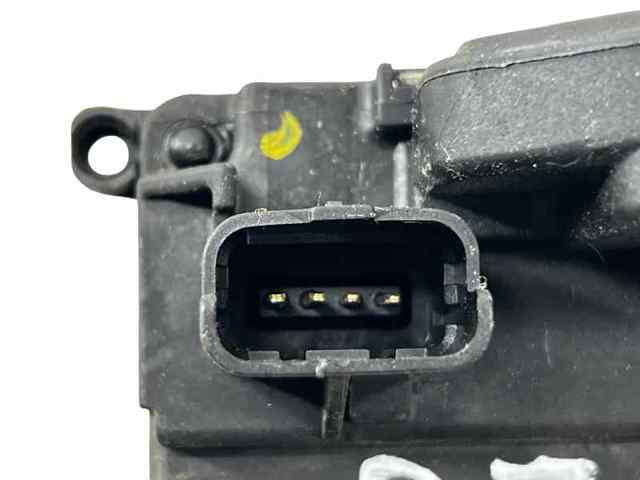Zamek drzwi przednich lewych 805030001R RENAULT