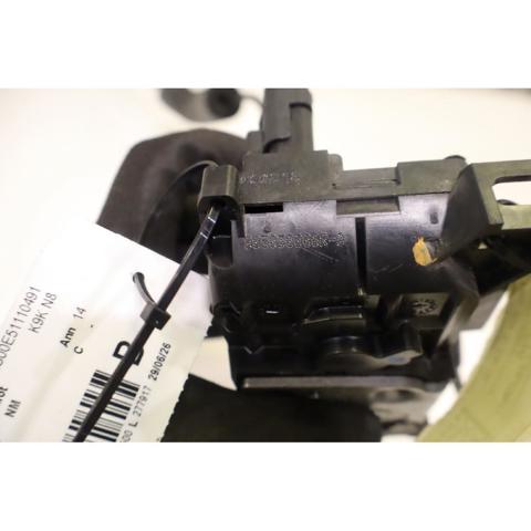 Zamek drzwi przednich lewych 805030006R RENAULT