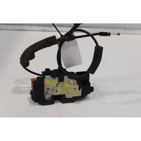 Zamek drzwi przednich lewych 805030009R RENAULT