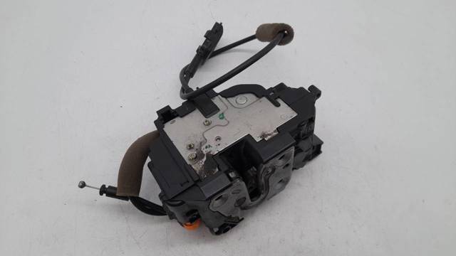 Zamek drzwi przednich lewych 805030009R RENAULT