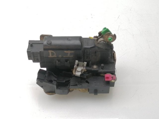 Zamek drzwi przednich lewych 8050300Q0B NISSAN