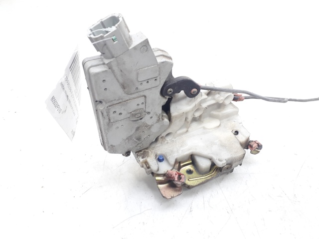 Zamek drzwi przednich lewych 805032F010 NISSAN