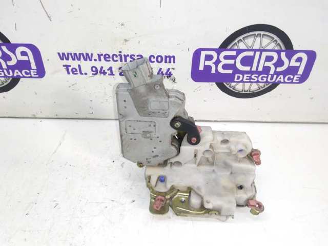Zamek drzwi przednich lewych 805032F010 NISSAN