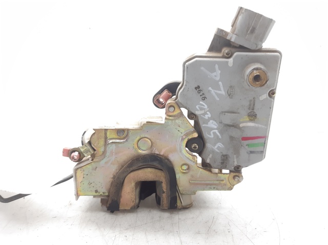 Zamek drzwi przednich lewych 805032F010 NISSAN
