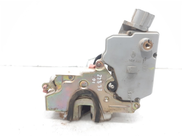Zamek drzwi przednich lewych 805032F010 NISSAN