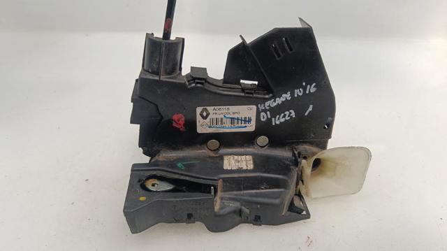 Zamek drzwi przednich lewych 805039414R RENAULT