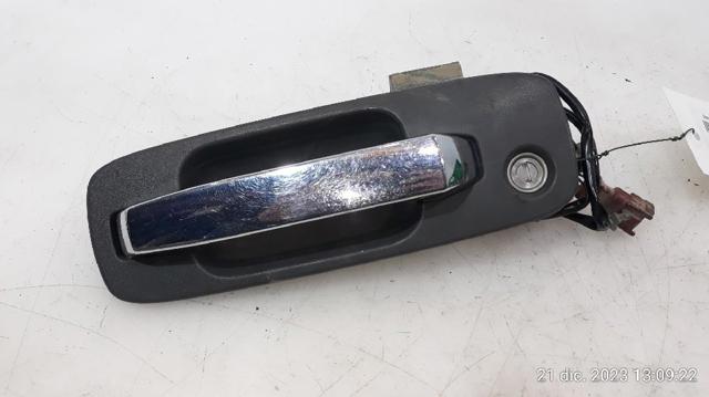 Klamka drzwi przednich zewnętrzna lewa 806078H300 NISSAN