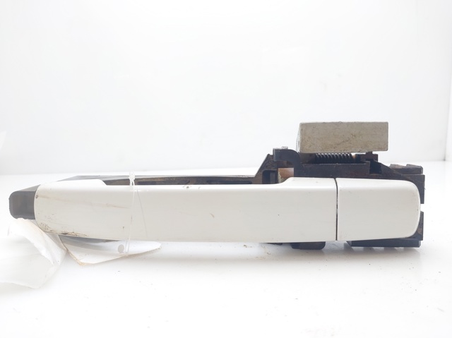 80640EB100 Nissan/Infiniti