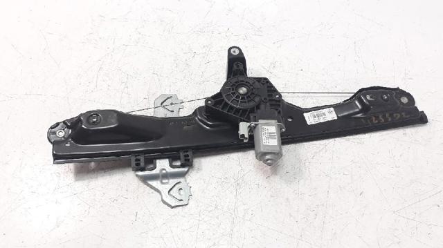 Mechanizm podnoszenia szyby drzwi przednich prawych 807004EA0D NISSAN
