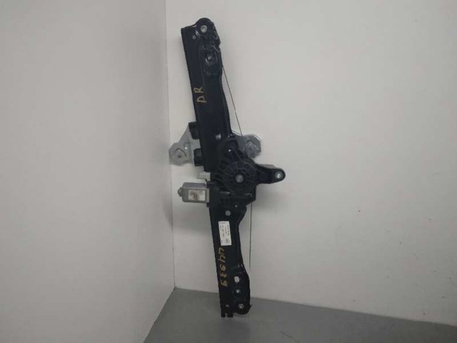 Mechanizm podnoszenia szyby drzwi przednich prawych 807004EA0D NISSAN