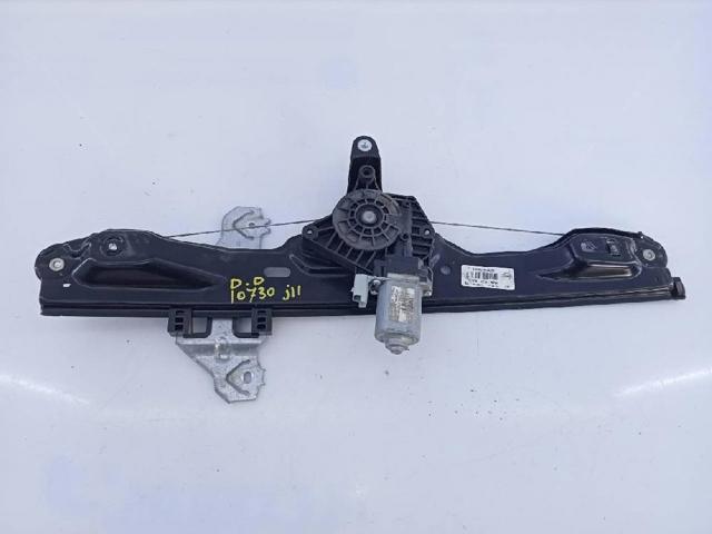 Mechanizm podnoszenia szyby drzwi przednich prawych 807004EA0D NISSAN