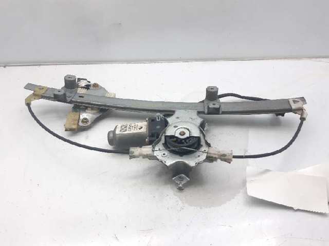 Mechanizm podnoszenia szyby drzwi przednich prawych 807009F500 NISSAN
