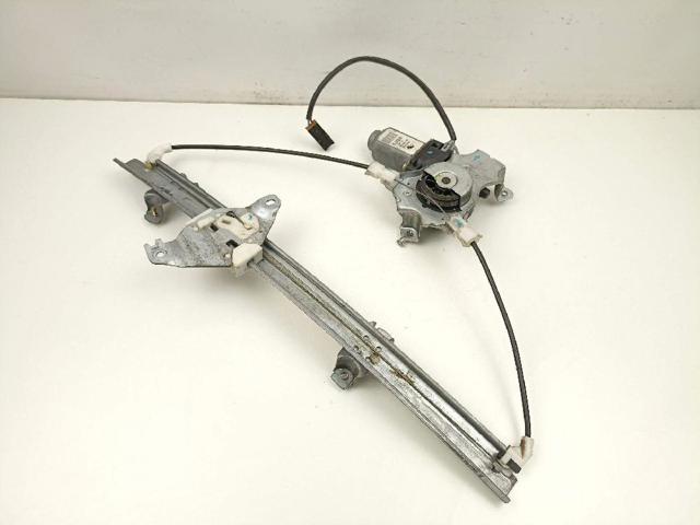 Mechanizm podnoszenia szyby drzwi przednich prawych 807009F500 NISSAN