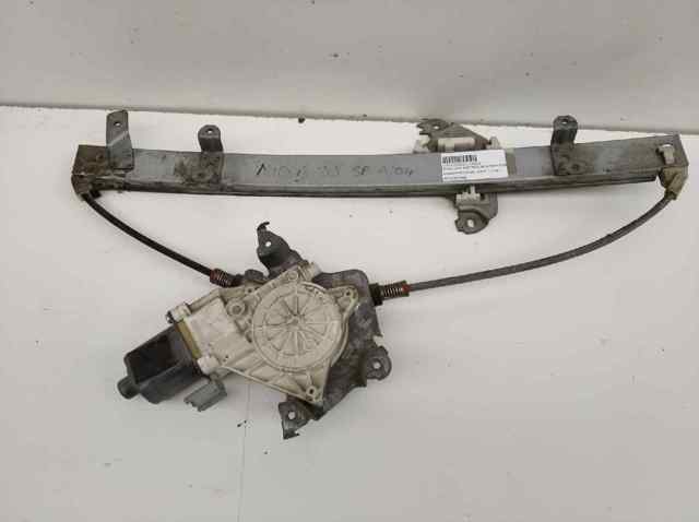 Mechanizm podnoszenia szyby drzwi przednich prawych 80700BC60B NISSAN