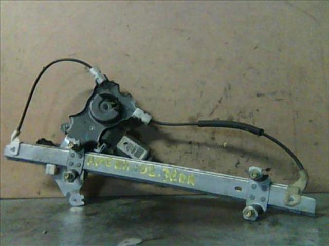 Mechanizm podnoszenia szyby drzwi przednich prawych 80700BM706 NISSAN