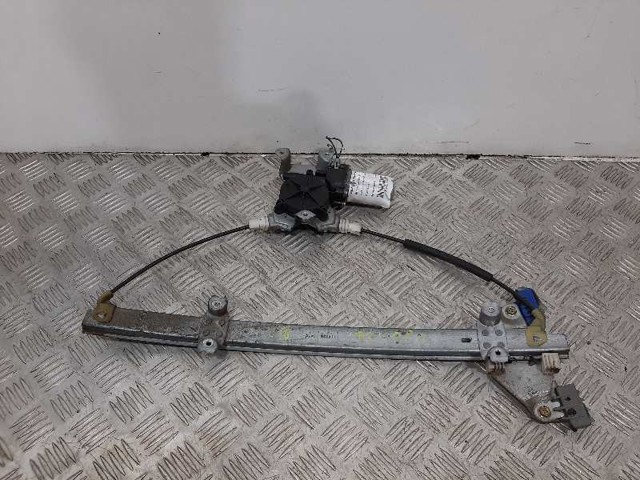 Mechanizm podnoszenia szyby drzwi przednich prawych 80700BM706 NISSAN