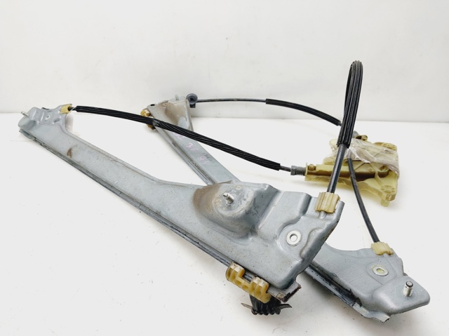 Mechanizm podnoszenia szyby drzwi przednich lewych 807010002R RENAULT