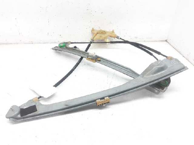 Mechanizm podnoszenia szyby drzwi przednich lewych 807010002R RENAULT