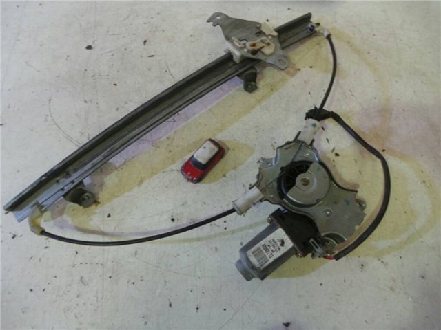  do Nissan Primera  (P11)