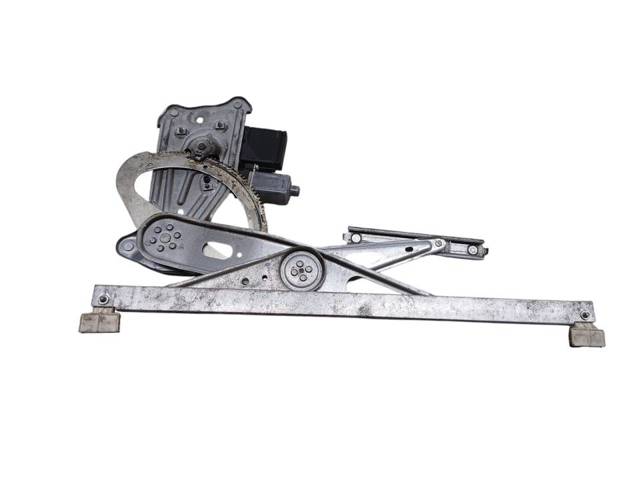 Mechanizm podnoszenia szyby drzwi przednich prawych 807200001R RENAULT
