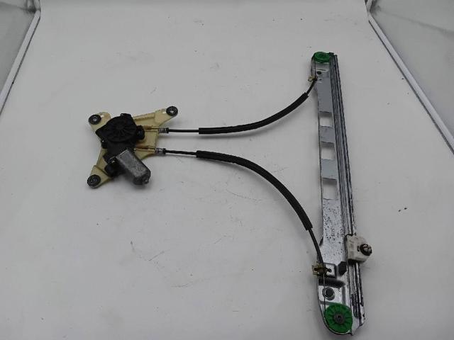 Mechanizm podnoszenia szyby drzwi przednich prawych 807200008R RENAULT