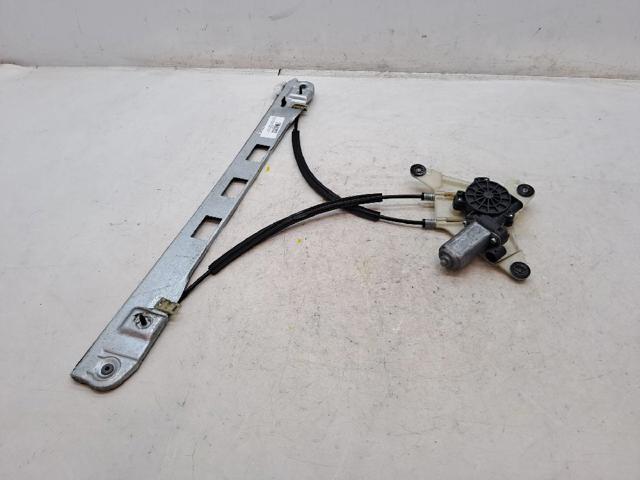 Mechanizm podnoszenia szyby drzwi przednich prawych 807200008R RENAULT