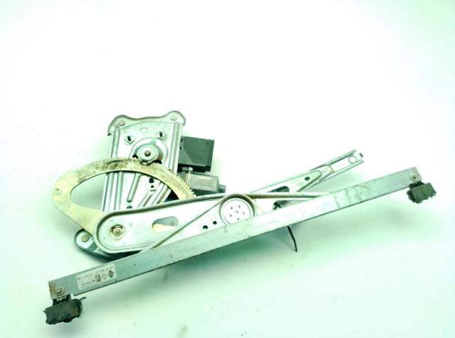 Mechanizm podnoszenia szyby drzwi przednich prawych Renault Fluence B3