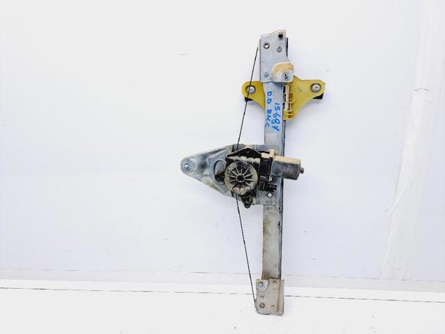 Mechanizm podnoszenia szyby drzwi przednich prawych 807201952R RENAULT
