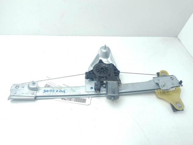 Mechanizm podnoszenia szyby drzwi przednich prawych 807201952R RENAULT