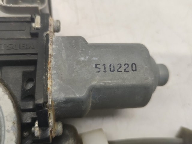 Mechanizm podnoszenia szyby drzwi przednich prawych 807201KA0A NISSAN