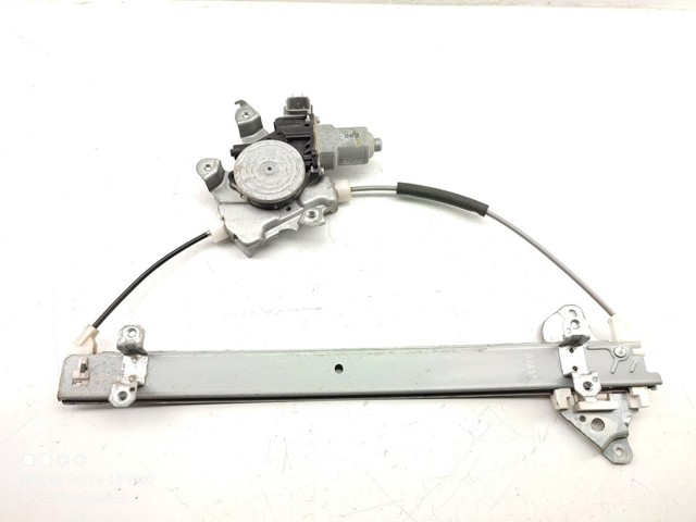 Mechanizm podnoszenia szyby drzwi przednich prawych 807201KA0A NISSAN